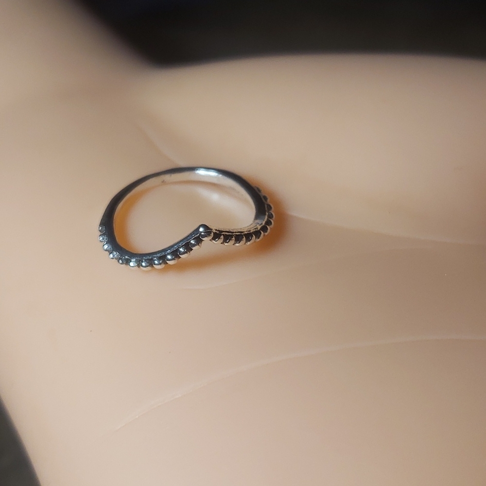 BRAND NEW RING SIZE 6 - Picture 3 of 3